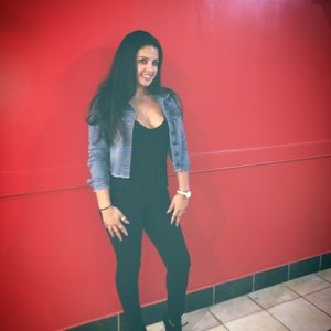 Meet your Posher, Lucia